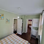 Entire 1-bedroom Flat With Courtyard In Old Town