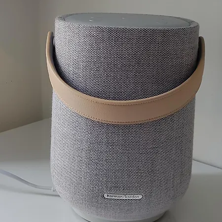 Entire 1-bedroom Flat With Courtyard In Old Town