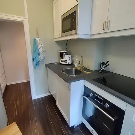 Entire 1-bedroom Flat With Courtyard In Old Town Apartamento Oslo