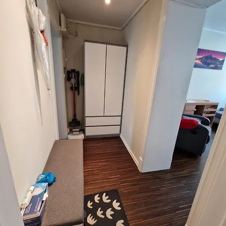 דירה Entire 1-bedroom Flat With Courtyard In Old Town אוסלו