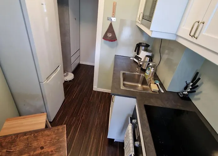 Entire 1-bedroom Flat With Courtyard In Old Town * Oslo