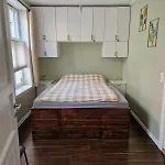 Entire 1-bedroom Flat With Courtyard In Old Town *